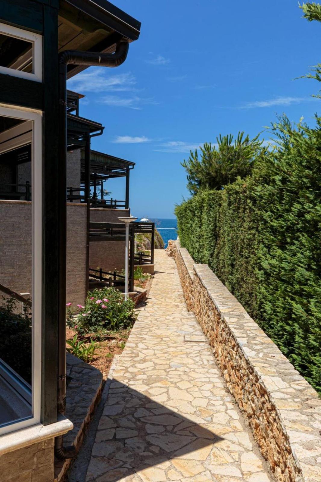 Bay Inn Apartment Sea Front Vlorë エクステリア 写真